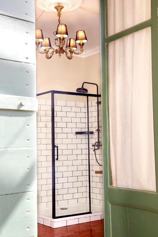Le 215 Gambetta Boutique Hotel En Provence Cavaillon Exterior photo